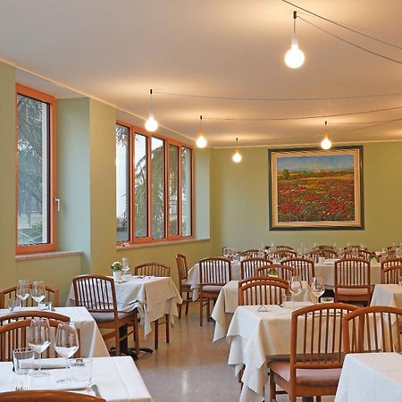 Hotel La Perla - Bike Hotel ガルダ エクステリア 写真