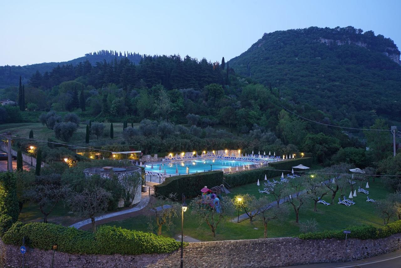 Hotel La Perla - Bike Hotel ガルダ エクステリア 写真