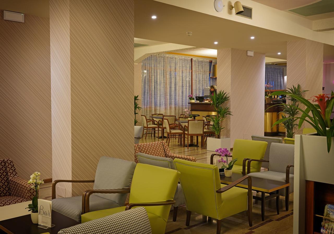 Hotel La Perla - Bike Hotel ガルダ エクステリア 写真